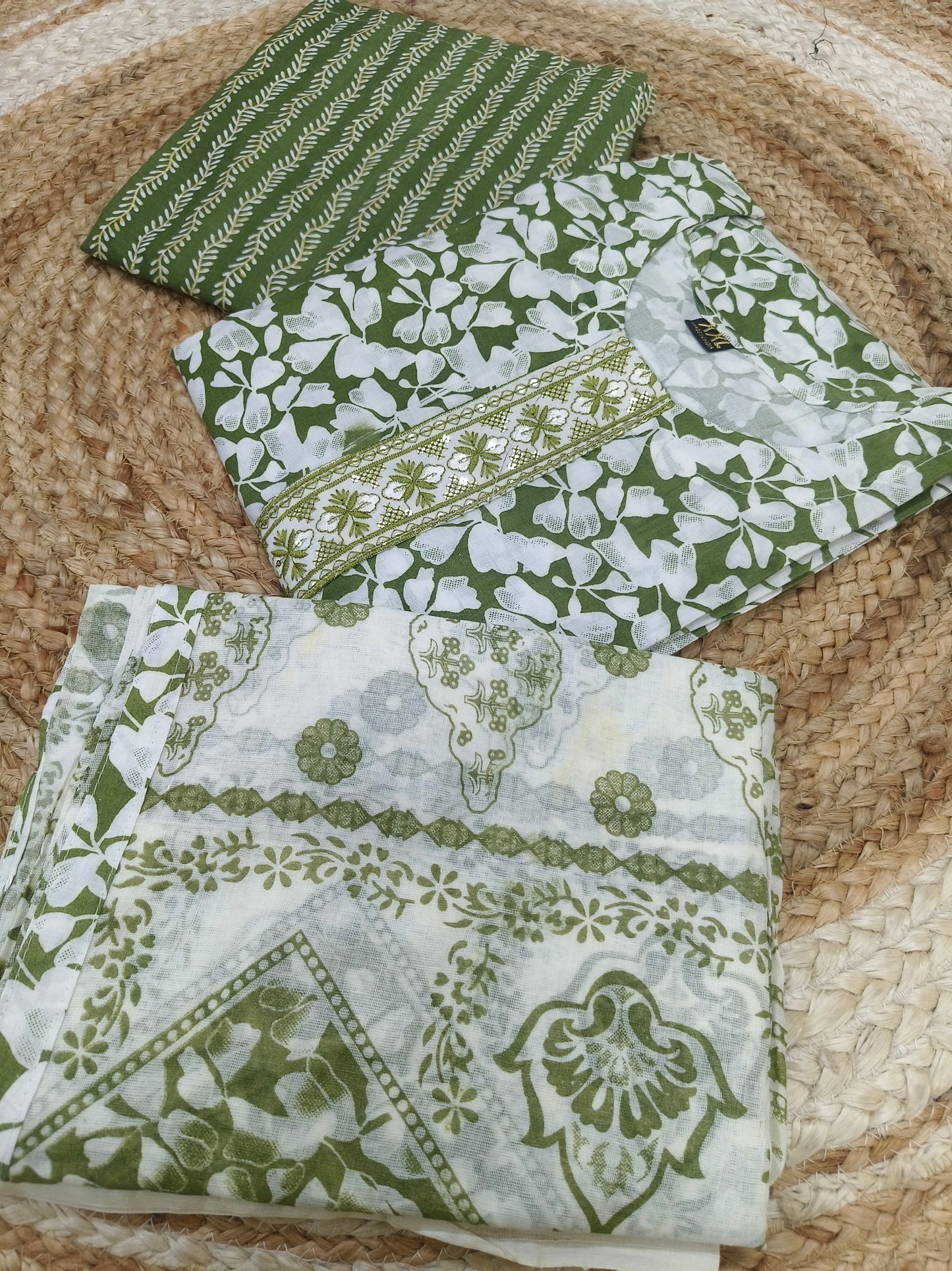 Green cotton sets with duppatta