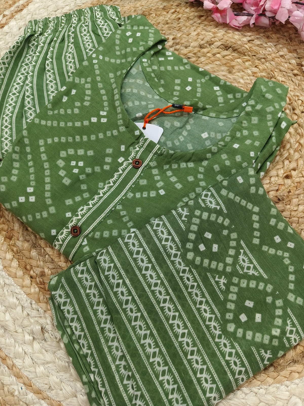 Green Cotton sets with duppatta