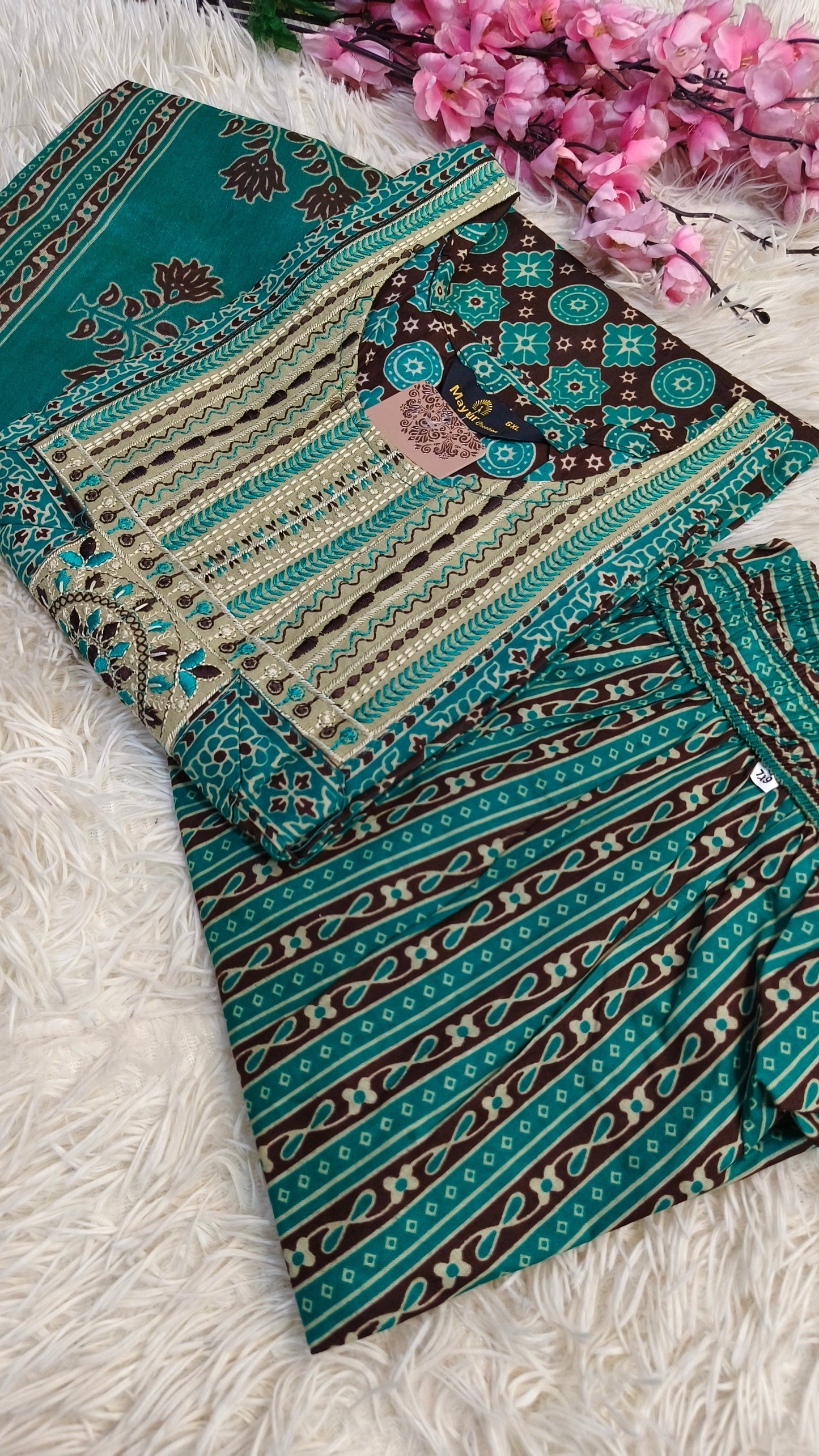 Green with brown Pure cotton straight cut Suit