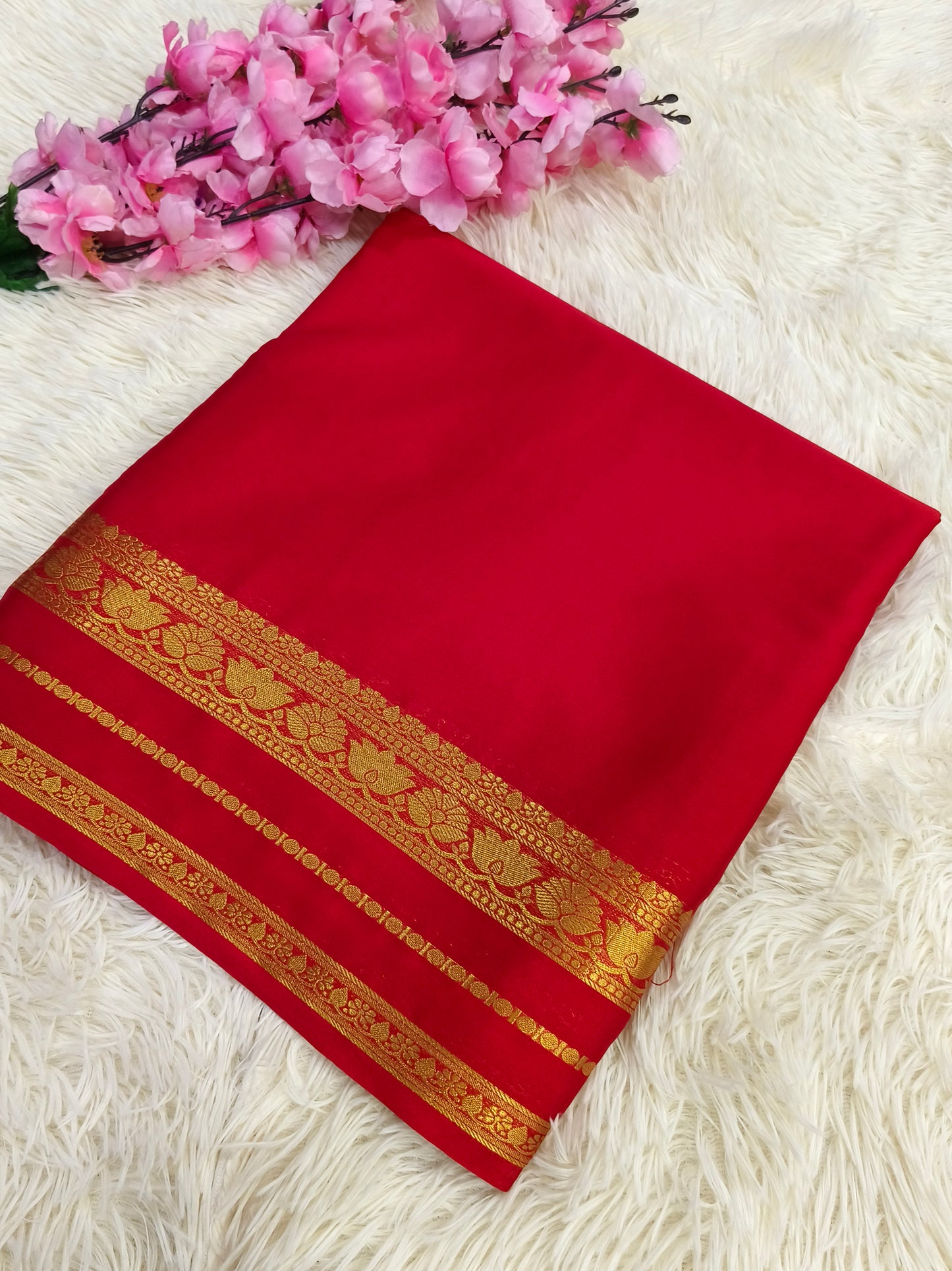Red semi Mysore crepe silk saree