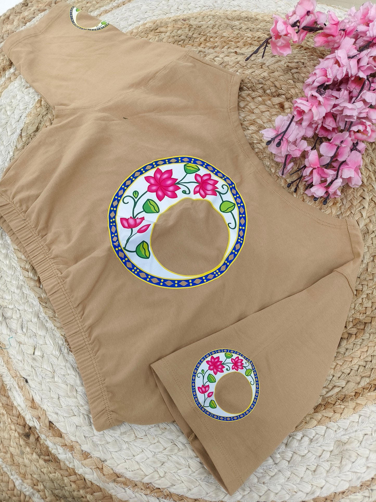Skin Stretchable blouse with unique printed design