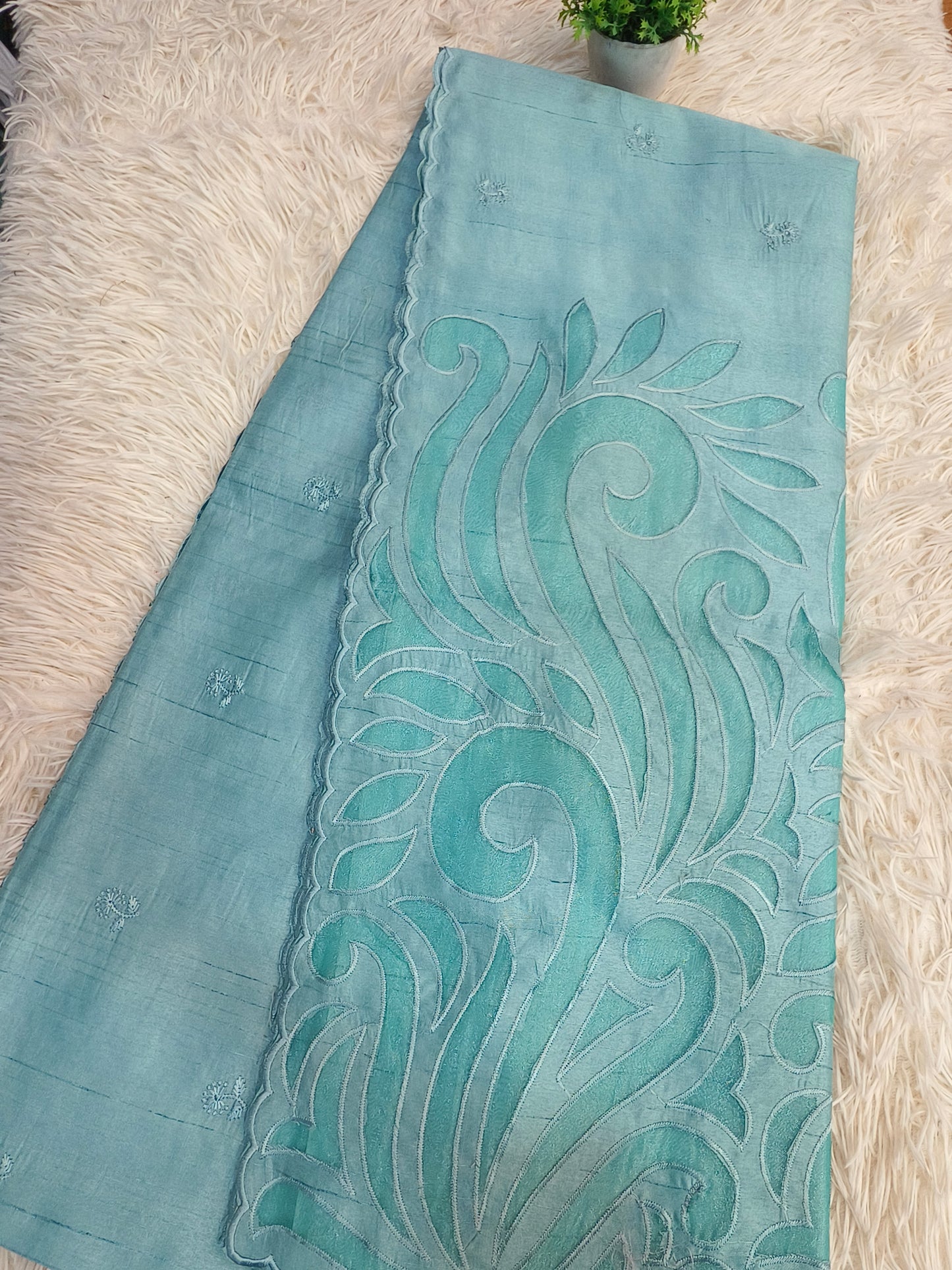 Light blue Elegant Matka silk saree