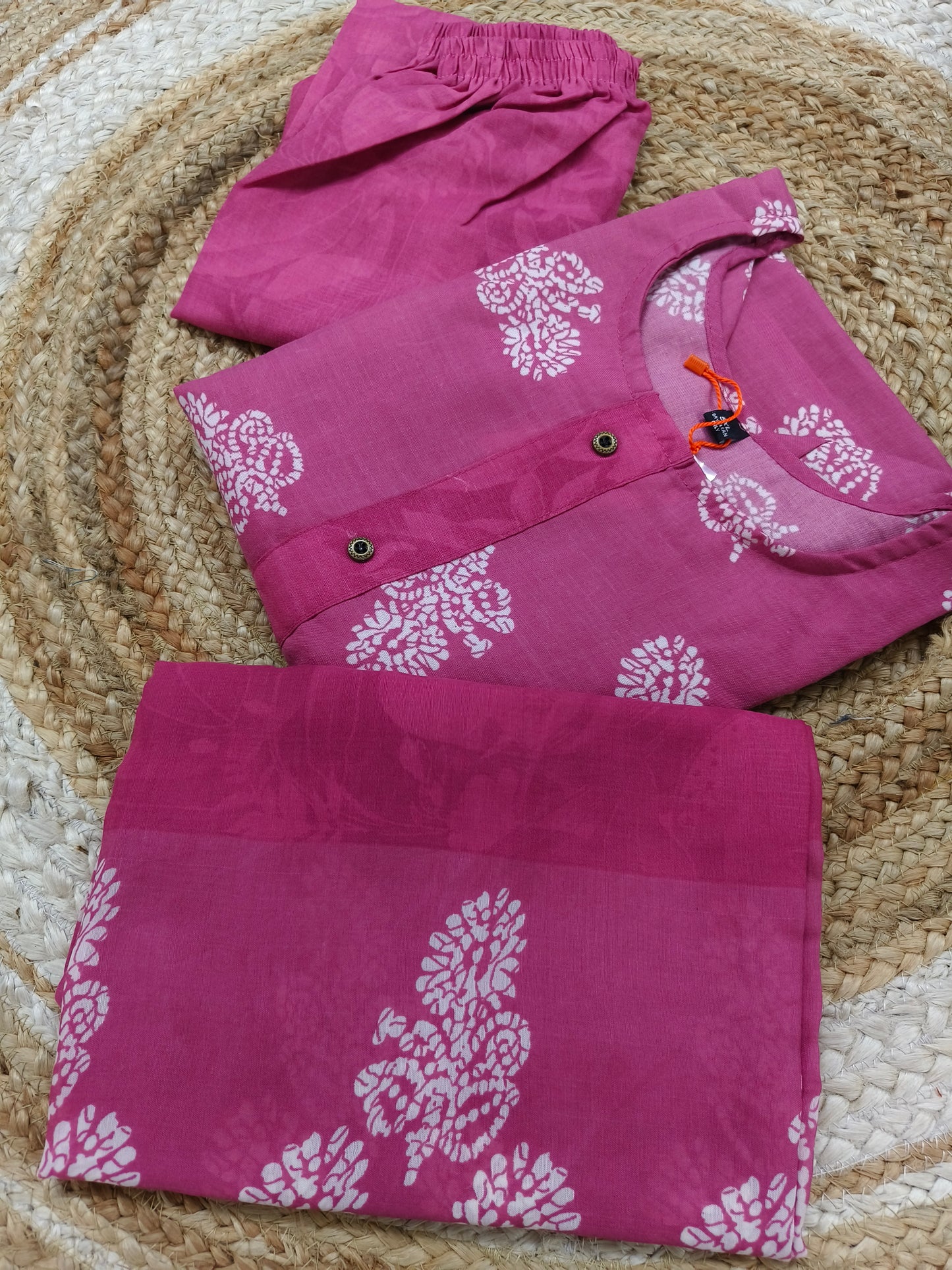 Pink Cotton sets with duppatta