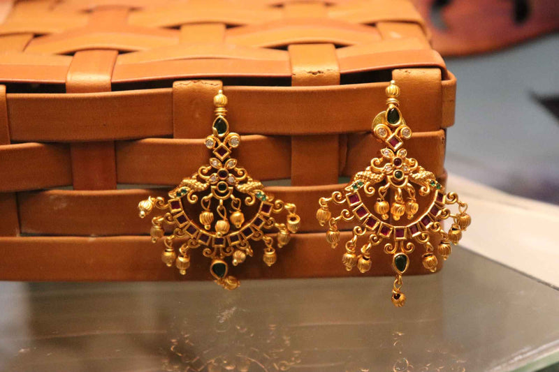 Chandbali earrings with golden beads