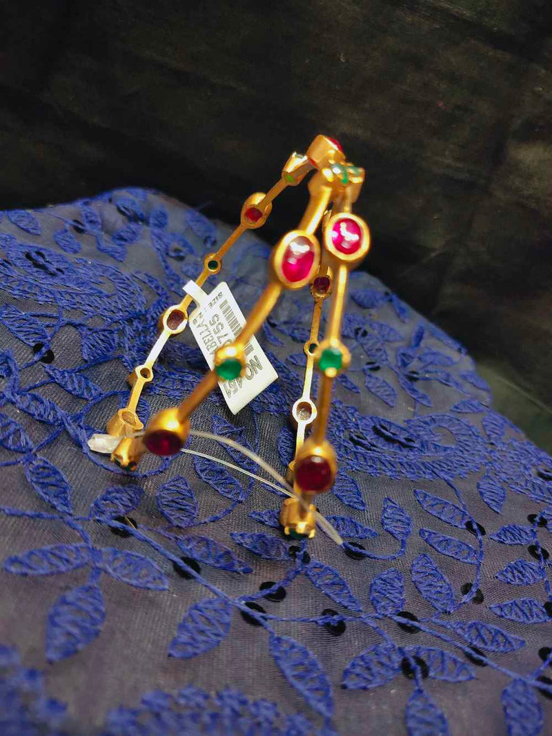 GOLD PLATED BANGLE WITH MULTI STONE