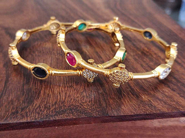 GOLD PLATED BANGLE WITH MULITE STONE